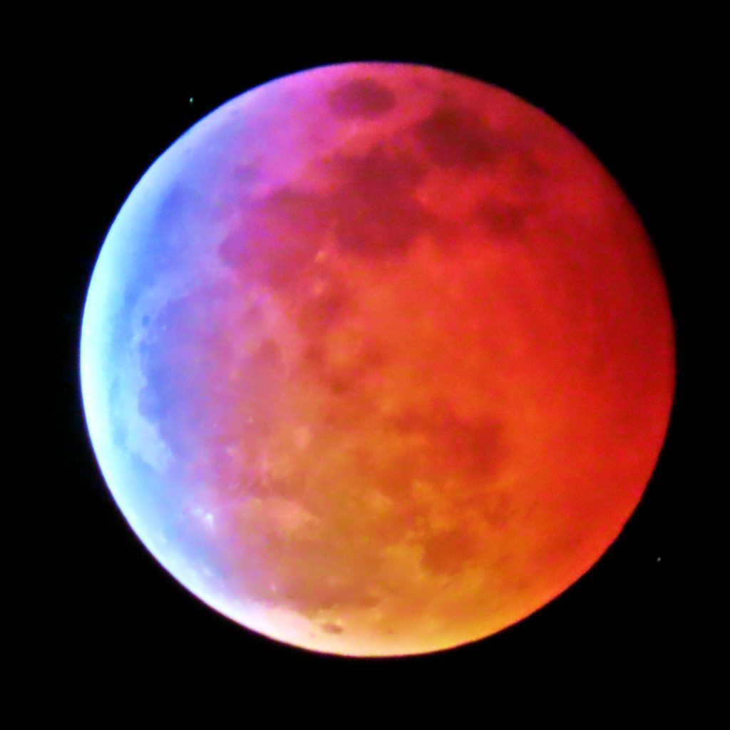 Lunar eclipse praises the LORD by proclaiming his infinite wisdom in ordering the universe